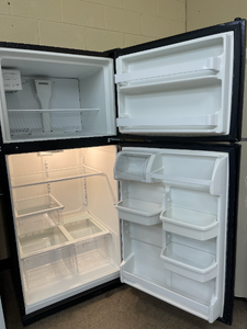 Whirlpool Refrigerator - 5657