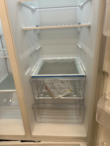 Frigidaire 25.6 cu ft White Side by Side Refrigerator - 7260