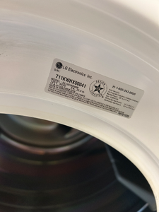 LG Front Load Washer and Gas Dryer Set - 7011 - 7010