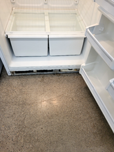 Load image into Gallery viewer, Kenmore Refrigerator - 5400
