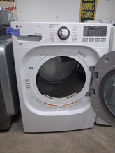 Load image into Gallery viewer, LG Gas Dryer - 8235
