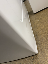 Load image into Gallery viewer, GE Profile - 5.0 Cu Ft Washer - 5962
