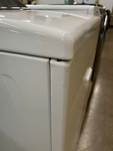 Load image into Gallery viewer, Whirlpool 7.0 cu ft Moisture Sensing White Gas Dryer - 7640
