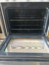 Load image into Gallery viewer, GE Gas Stove - 7358
