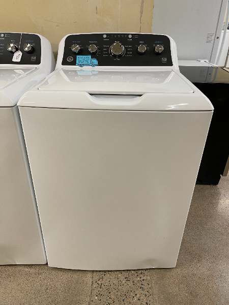 GE 4.5 cu ft Washer - 5123