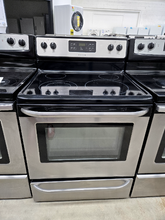 Load image into Gallery viewer, Frigidaire Electric Stove - 7811
