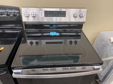 Load image into Gallery viewer, GE - Stainless Electric Stove - 5948
