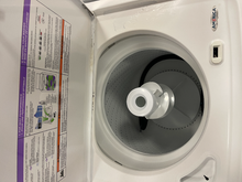 Load image into Gallery viewer, Maytag washer - 5638
