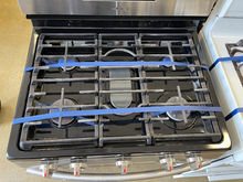 Load image into Gallery viewer, Samsung Gas Stove - 5231
