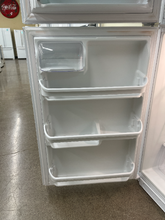 Load image into Gallery viewer, Frigidaire Refrigerator - 6037
