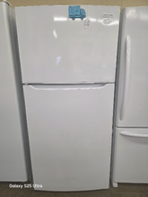 Load image into Gallery viewer, Frigidaire 18.3 cu ft White Top Freezer Refrigerator - 7702
