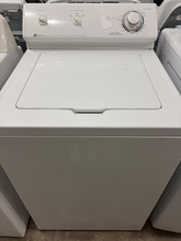 Load image into Gallery viewer, (T08873) Maytag Washer - 8873

