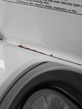 Load image into Gallery viewer, Maytag Washer and Gas Dryer Set - 8052-8084
