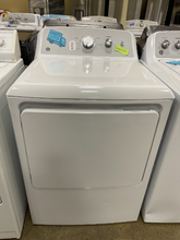 Load image into Gallery viewer, GE Washer and Electric Dryer Set - 5968 - 5970
