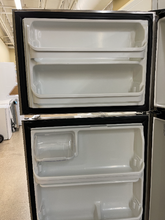 Load image into Gallery viewer, Frigidaire Stainless Refrigerator - 4072
