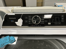 Load image into Gallery viewer, Frigidaire 4.4 cu ft Top Load Washer - 7668
