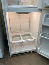 Load image into Gallery viewer, Whirlpool Refrigerator - 5918
