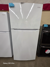 Load image into Gallery viewer, Frigidaire 20 cu ft White Tip Freezer Refrigerator - 7697
