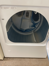 Load image into Gallery viewer, Whirlpool Gas Dryer - 3640
