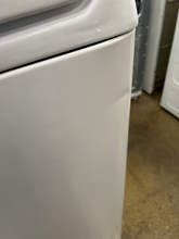 Load image into Gallery viewer, Maytag Bravos Washer - T06523
