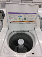 Load image into Gallery viewer, Amana Washer - 8218

