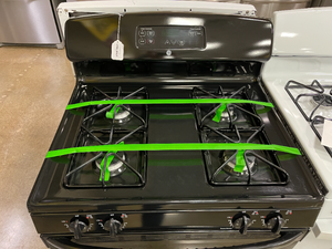 GE Gas Stove - 5712