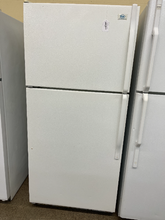 Load image into Gallery viewer, Roper Refrigerator - 5588
