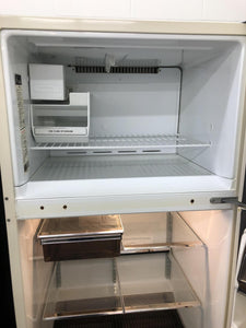 GE Refrigerator - 1621