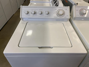 Whirlpool Washer and Gas Dryer Set - 2394 - 3044