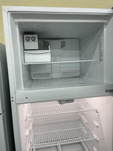 Kenmore Refrigerator - 4548