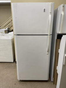 Kenmore White Refrigerator - 7199