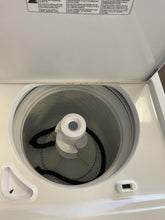 Load image into Gallery viewer, Whirlpool Washer and Gas Dryer Set - 0599 - 2008
