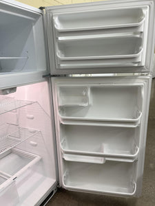 Kenmore Refrigerator - 3152