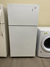 Load image into Gallery viewer, Inglis Refrigerator - 2694
