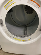 Load image into Gallery viewer, Samsung Gas Dryer - 3139
