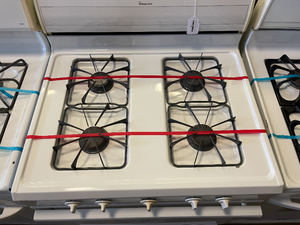 Magic Chef Gas Stove - 2840