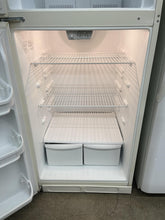 Load image into Gallery viewer, Frigidaire Refrigerator - 8736
