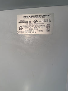 GE Stainless Side by Side Refrigerator - 6066