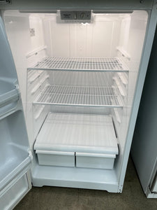 Hotpoint Refrigerator - 7609