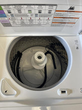 Load image into Gallery viewer, Maytag Washer and Gas Dryer Set - 5509 - 4073
