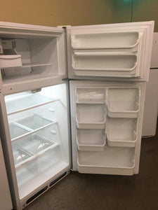 Kenmore Refrigerator - 6946