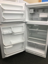Load image into Gallery viewer, Kenmore Refrigerator - 5319
