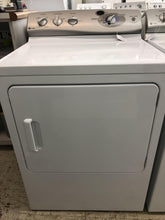Load image into Gallery viewer, GE Washer and Gas Dryer Set - 1617-1618
