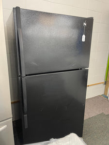 Kenmore Black Refrigerator - 1636
