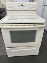 Load image into Gallery viewer, Frigidaire Electric Stove - 6075
