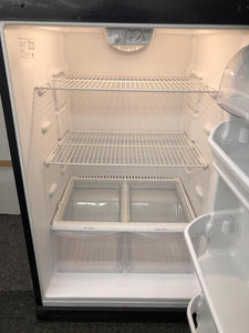 Frigidaire Refrigerator - 9884