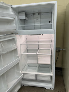 Kenmore Refrigerator - 6794