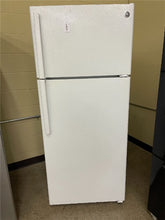 Load image into Gallery viewer, GE Refrigerator - 3294
