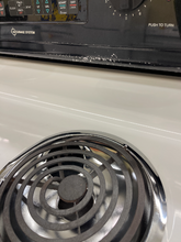 Load image into Gallery viewer, Whirlpool Gold Electric Coil Stove - 1270
