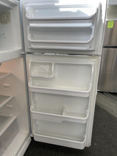 Load image into Gallery viewer, Frigidaire Refrigerator - 7915

